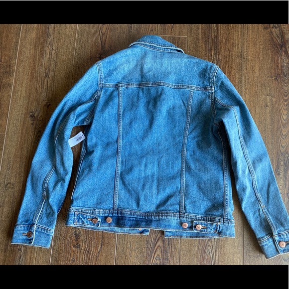 NWT Old Navy Jean Jacket - Picture 3 of 9
